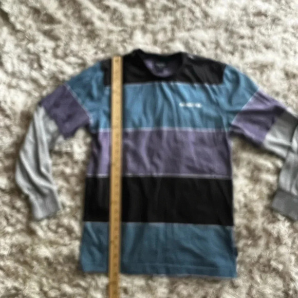 Primitive skateboarding long sleeve top - Picture 2 of 9